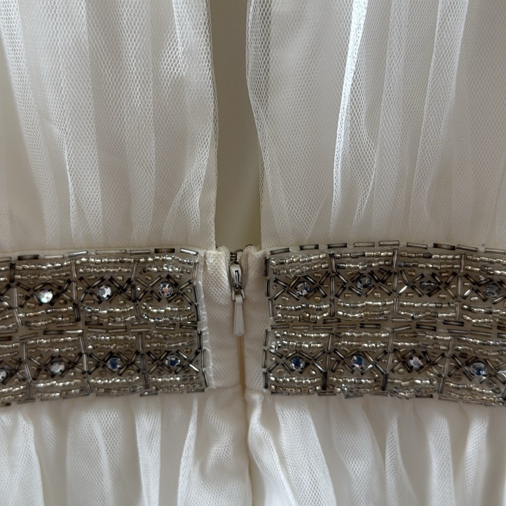 Minuet Elegant Ivory Dress with Beaded Waist Small - Picture 7 of 8